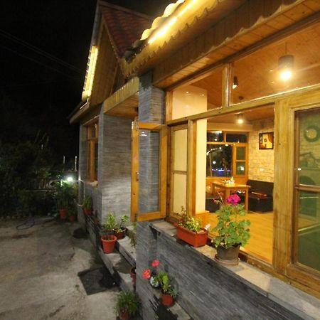 Holiday Hill Mountain View With Balcony McLeod Ganj Exteriér fotografie